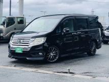 2013 Honda Step WGN