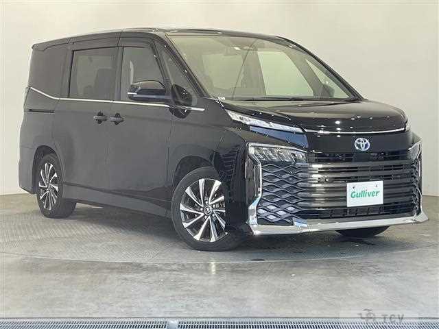 2023 Toyota Voxy