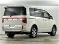 2021 Mitsubishi Delica D5