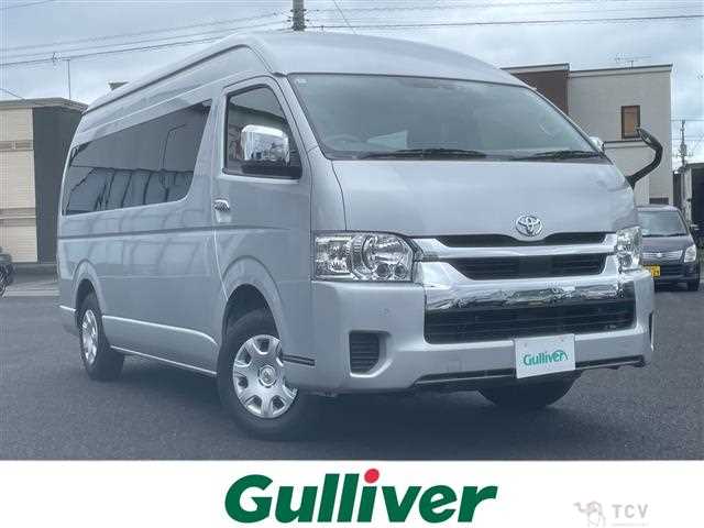 2022 Toyota Hiace
