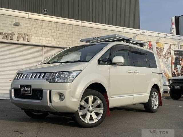 2016 Mitsubishi Delica D5
