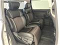 2016 Nissan Elgrand