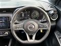 2022 Nissan KIX