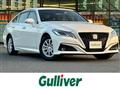2019 Toyota Crown Hybrid