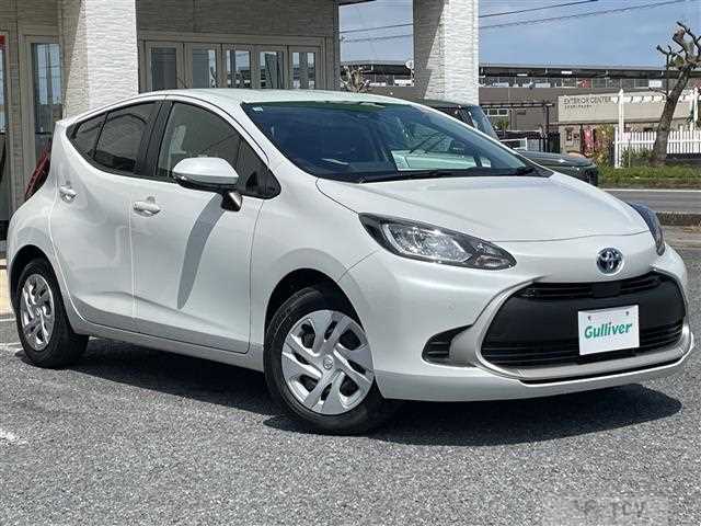 2024 Toyota AQUA