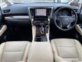 2021 Toyota Alphard Hybrid