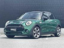 2020 BMW MINI
