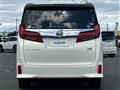 2021 Toyota Alphard Hybrid