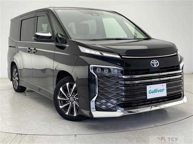 2023 Toyota Voxy