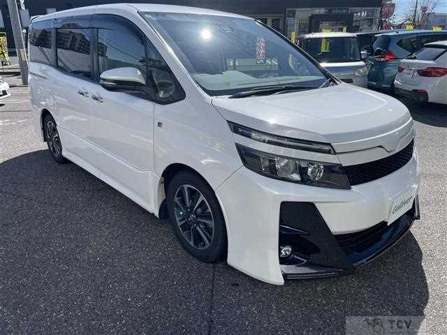 2017 Toyota Voxy