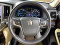 2014 Toyota Crown Hybrid