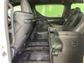 2019 Toyota Alphard Hybrid