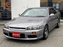 2000 Nissan Skyline
