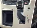 2014 Toyota Vellfire