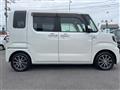 2017 Daihatsu WAKE