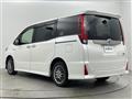 2017 Toyota Noah