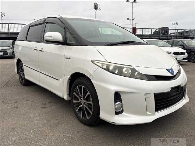 2013 Toyota Estima Hybrid