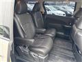 2013 Toyota Estima Hybrid