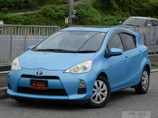 2012 Toyota AQUA