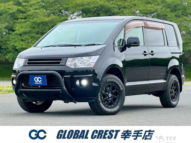 2012 Mitsubishi Delica D5