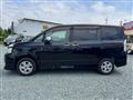 2008 Toyota Voxy