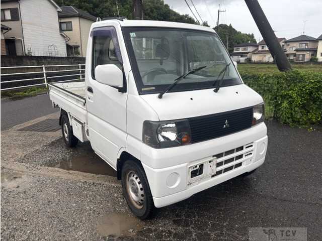 2004 Mitsubishi Minicab Truck