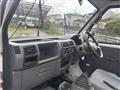 2004 Mitsubishi Minicab Truck
