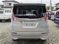 2017 Mitsubishi Delica