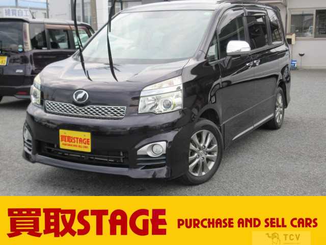 2013 Toyota Voxy