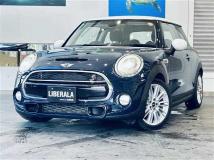 2017 BMW MINI