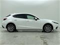 2015 Mazda Axela Sport