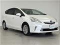 2014 Toyota PRIUS α