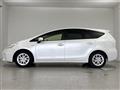2014 Toyota PRIUS α