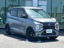 2025 Mitsubishi Mitsubishi Others