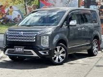 2019 Mitsubishi Delica D5