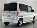 2017 Daihatsu Tanto