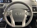 2017 Toyota PRIUS α