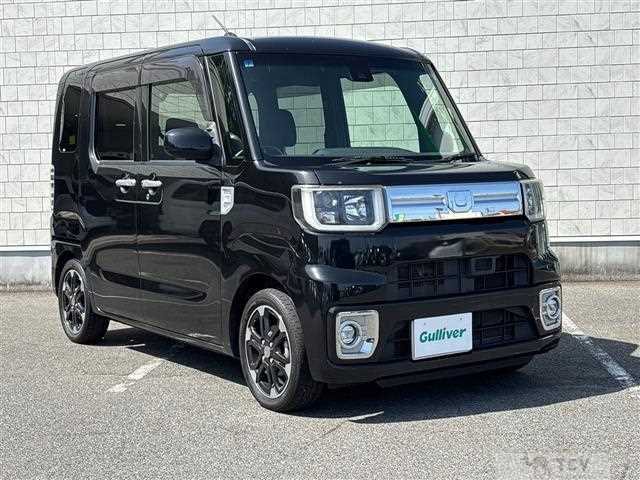2017 Daihatsu WAKE
