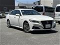2019 Toyota Crown Hybrid
