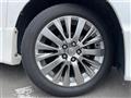 2014 Toyota Vellfire