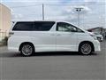 2014 Toyota Vellfire