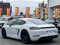 2017 Porsche Cayman