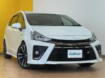 2018 Toyota PRIUS α