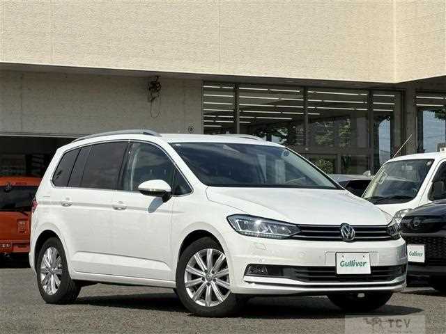 2018 Volkswagen Golf Touran