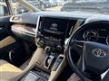 2022 Toyota Alphard Hybrid