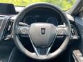2019 Toyota Crown Hybrid
