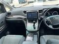 2012 Toyota Alphard Hybrid