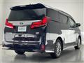 2023 Toyota Alphard Hybrid