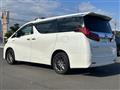 2019 Toyota Alphard Hybrid