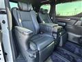 2019 Toyota Alphard Hybrid